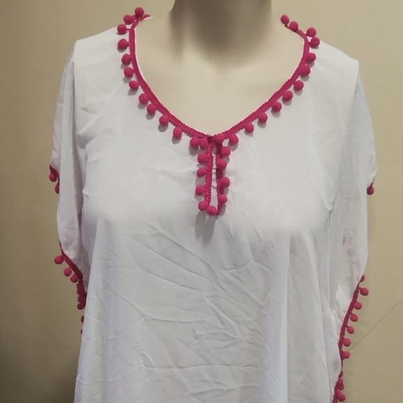 White & Pink Cover Up From Lulla - Picture 1 of 9